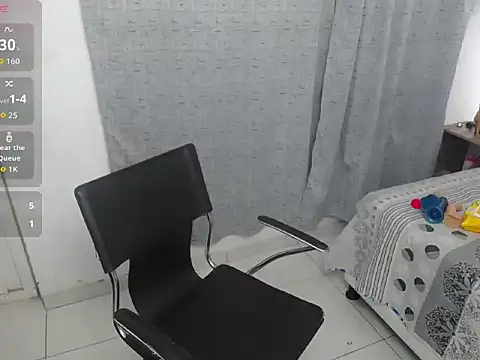 miss_charlott_18n Live XXX chat