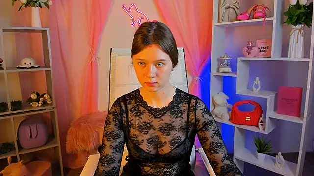 XXX chat uživo modela CelestineMauriac