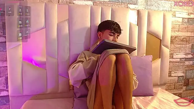 osamu_tay Adlı Modelin Web Kamerası Şovu