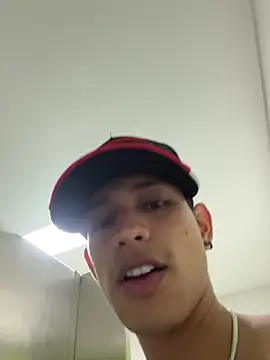 HarryGaze Pertunjukan Webcam