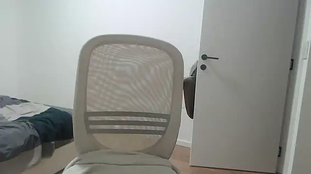 XXX chat uživo modela fuckable_milf