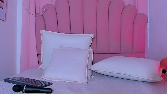 Webkamerová show NicoleMadrird