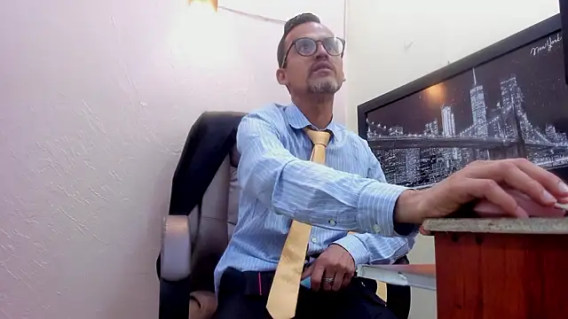 Oswalldo__ Chat XXX in diretta