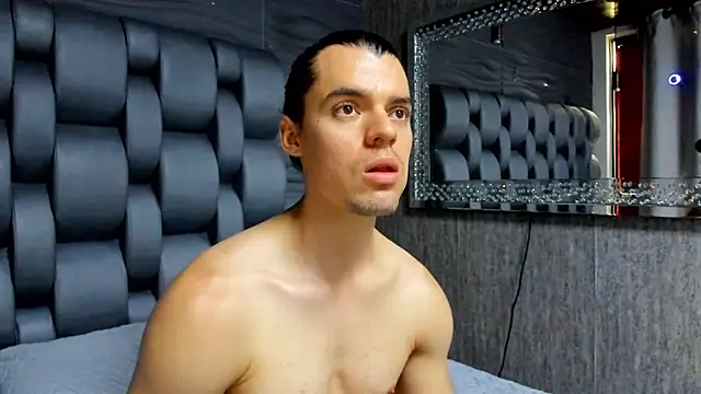 maxi_styles Live XXX-chat