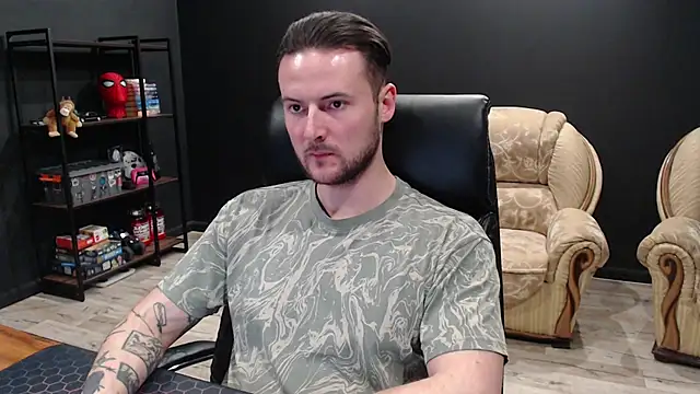 MihasikD Adlı Modelin Web Kamerası Şovu