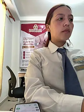 XXX chat uživo modela Emily-7_