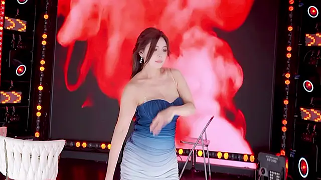 cdyyds003 élő XXX-chatje