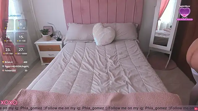 whitneyhot Live XXX-chat