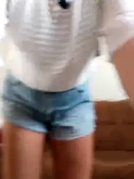 Chat +18 de MILEIDE980 ao vivo