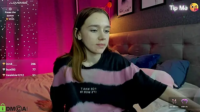 Lesi_Moonie01 – Naživo XXX chat