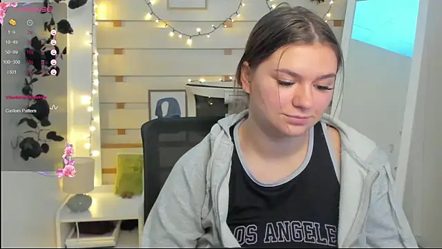 Josephine_Kiss 现场XXX聊天