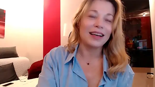 Chat +18 de love-bionda ao vivo