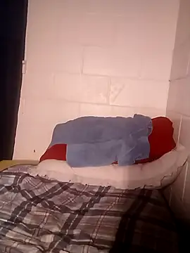 Chat +18 de k1oudE ao vivo