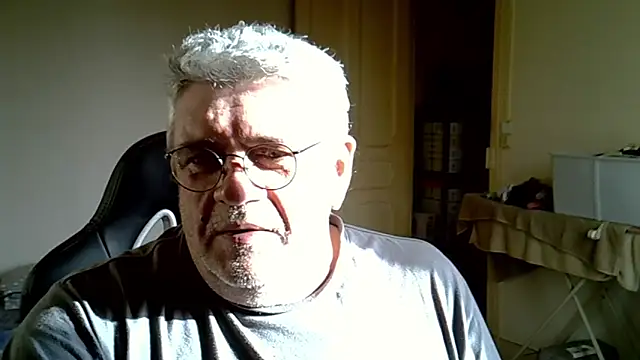 _hippo_n Webbikameraesitys