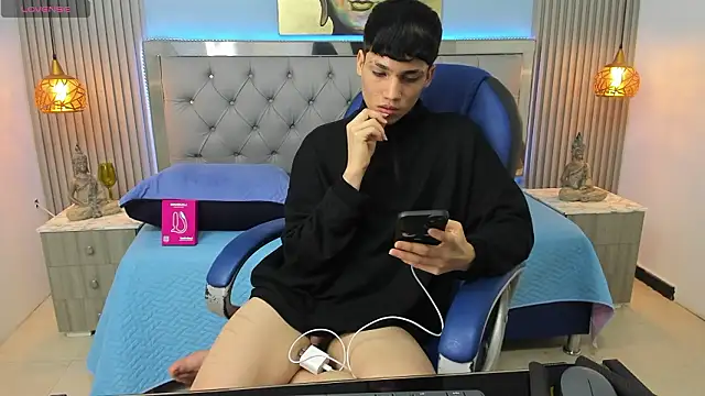 SamBlack_'s Webcam Show