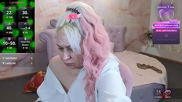 Chat +18 de Penelope_Pinky ao vivo