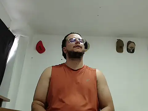 cloudsxxx Chat XXX in diretta