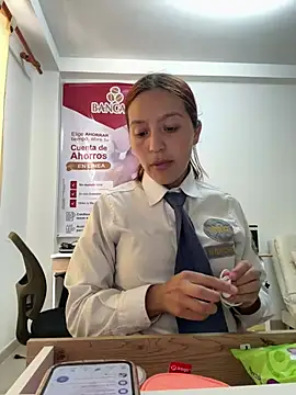 XXX chat uživo modela Emily-7_