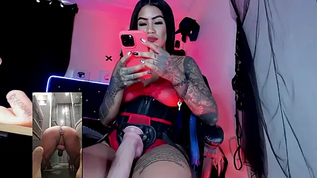 deborah_tatto's Live XXX Chat