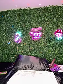 Živý XXX chat RenaThickAss