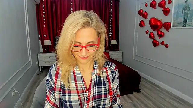 MuseOfStage's Live XXX Chat