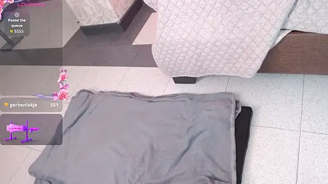 Chloe014_'s Live XXX Chat