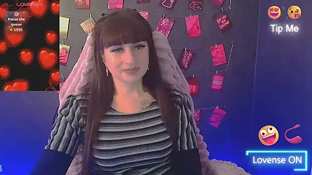 Chat XXX en directo de Violla_My