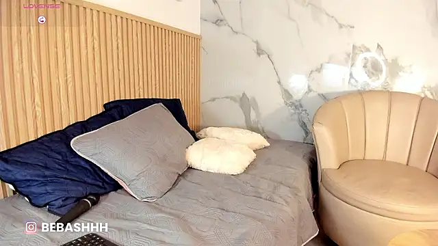 Онлайн чат XXX Fyre_divine