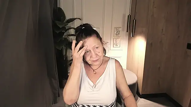 LindaPassionate Live XXX-chat