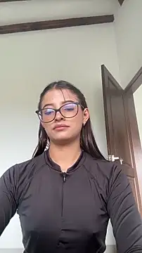 Arilw 现场XXX聊天