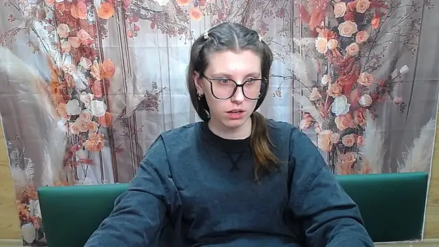 LilianaShine: απευθείας συνομιλία ΧΧΧ