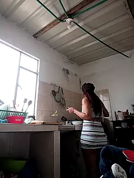 Bigassmommy_x 即時 XXX 聊天