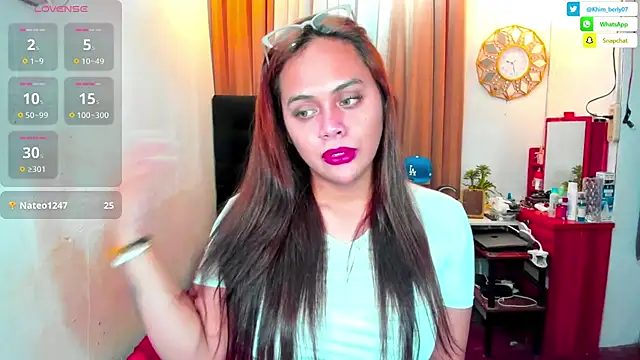 Pokazy przed kamerką – KhimMadness