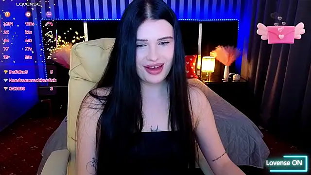 Neyla_CharmのライブXXXチャット