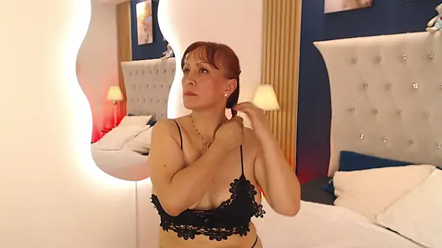 GloryShine: онлайн-секс-чат