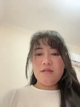 Molly-xiao's Live Chat Room
