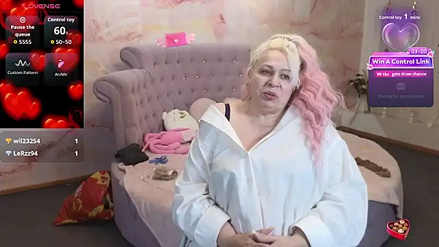 Penelope_Pinky – Naživo XXX chat