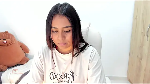 Ciara8 – Live XXX-chat