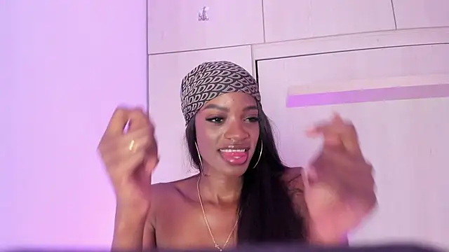 Webkamerová show Stefannyevans_