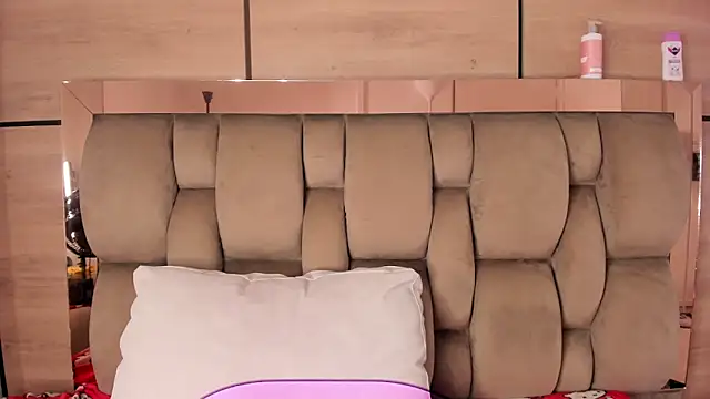 karol_lewiss – Live XXX-chat