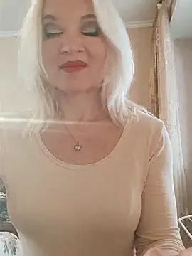 Show modela MiraStar984 na web-kameri