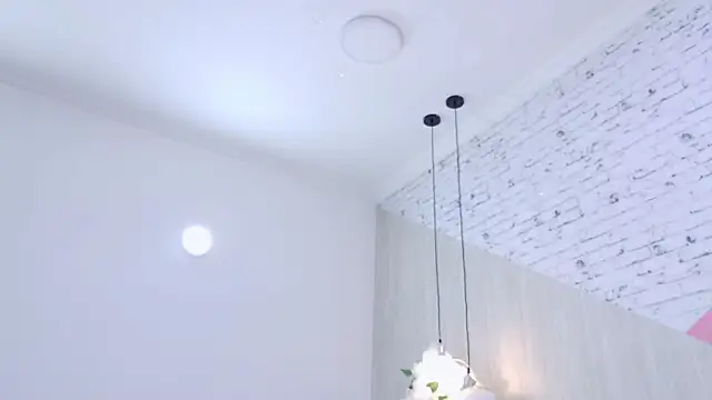 Chat XXX Live sophia_brunette_