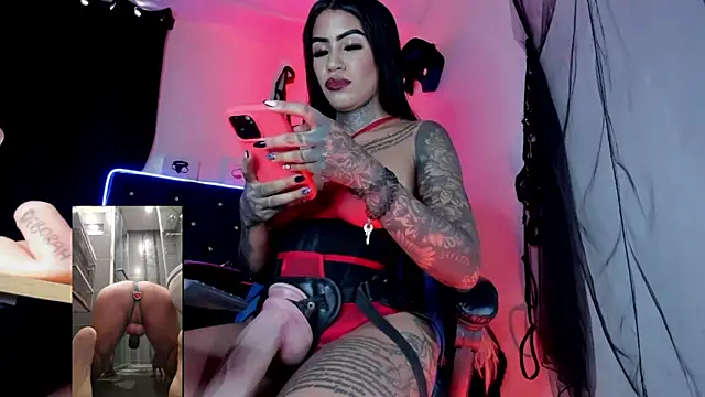 deborah_tatto's Live XXX Chat