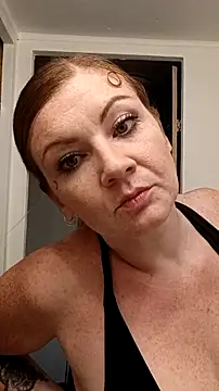 Chatroom XXX en direct de nakedgarbageperson