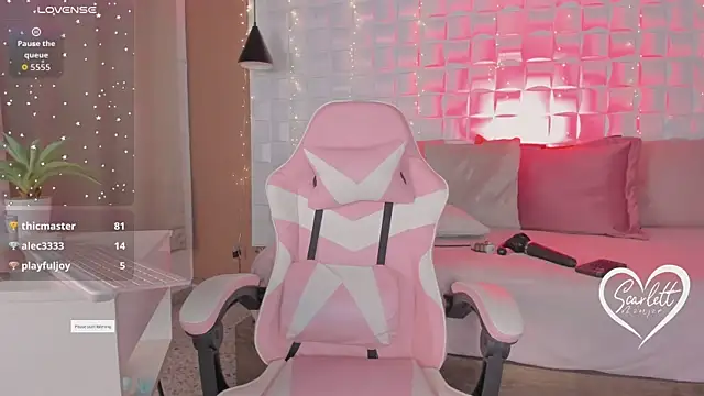 Scarlett_Kiiss – Naživo XXX chat