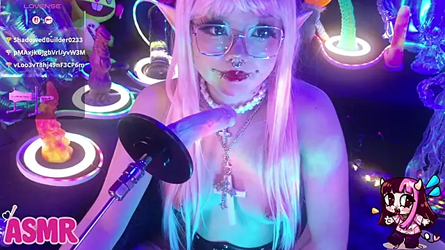 LaytonBox Live XXX Chat