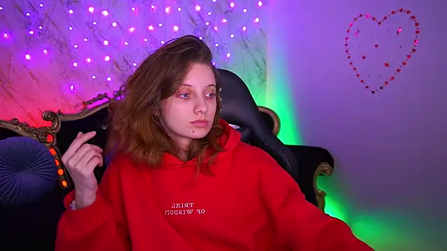 CuteeFoxy Chat XXX in diretta