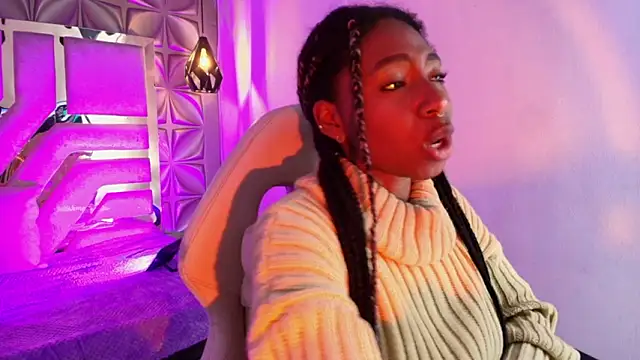 Queen_perla_'s Live XXX Chat