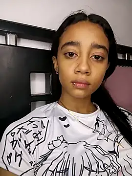 دردشة Zoe_Sweett18 الجنسية المباشرة