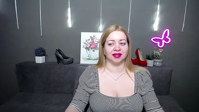 OliviaVerr's Live XXX Chat